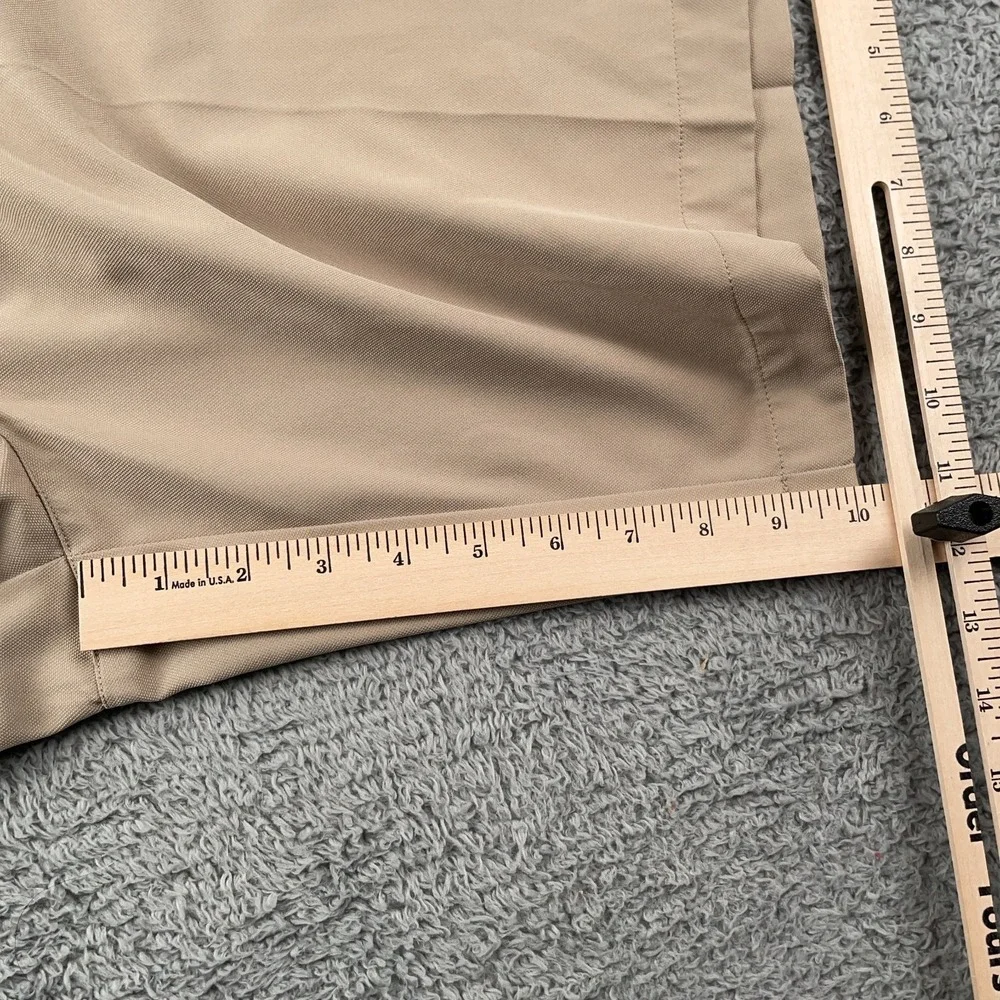 Nike Golf Shorts Mens 40 Khaki Fit Dry Performance Flat Front Athletic Casual